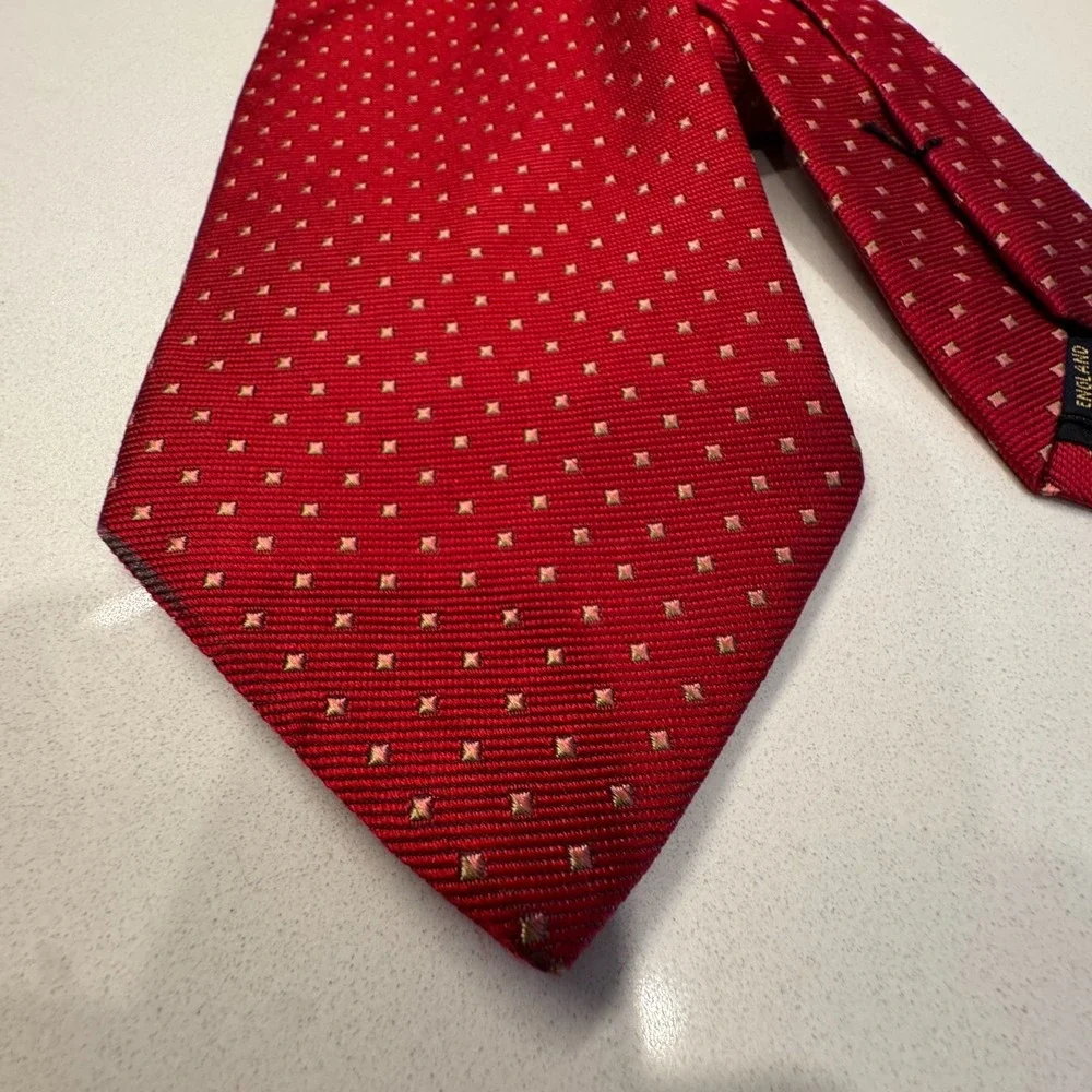 Brooks Brothers Makers Tie‎ Red Polkadot Old Money Necktie Quiet Luxury Designer